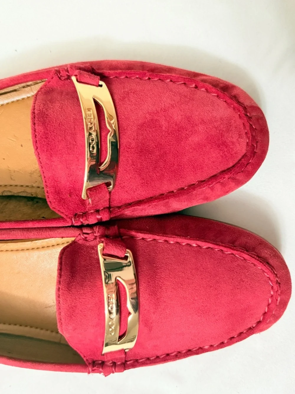 Coach Hot Pink Suede Driving Loafers Gold Logo Flats Womens 10 - Picture 8 of 14